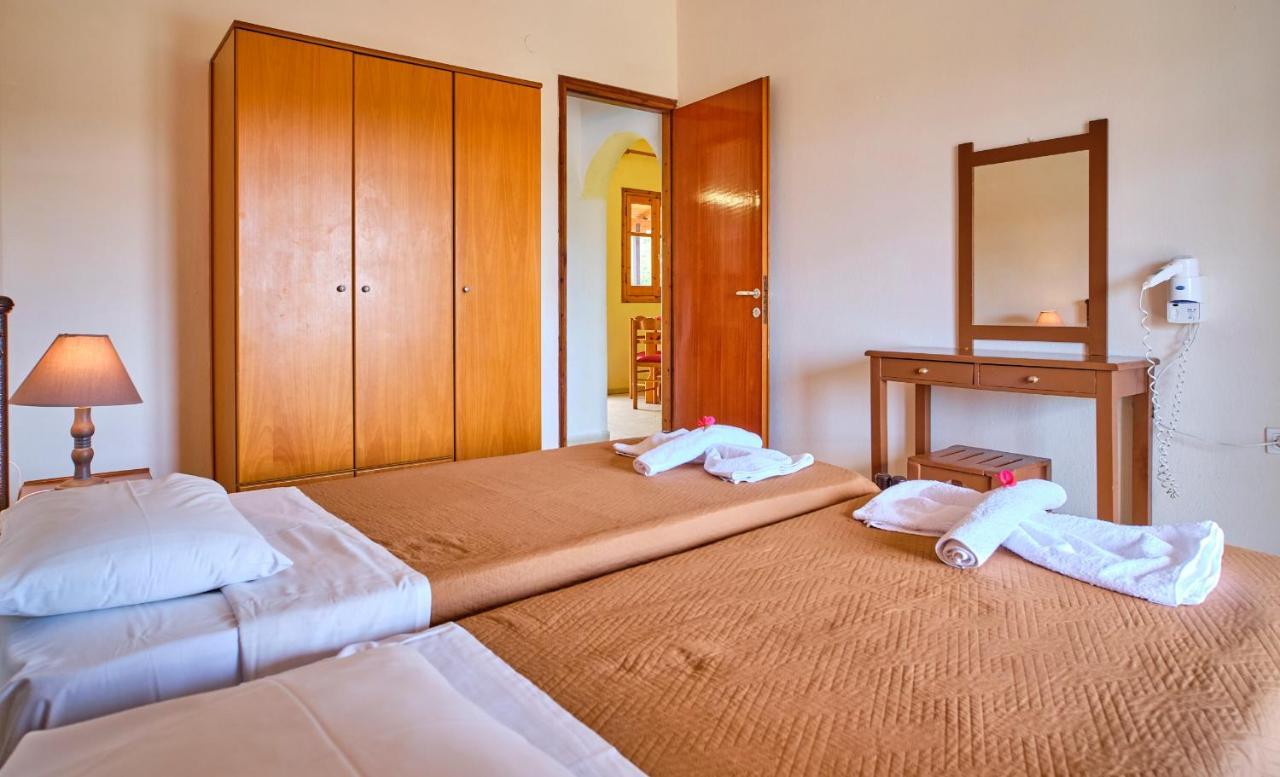 Hotel Olga 에이지오스스테파노스 외부 사진